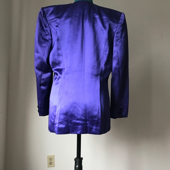 SOLD purple satin vintage boyfriend blazor - Picture 5 of 7